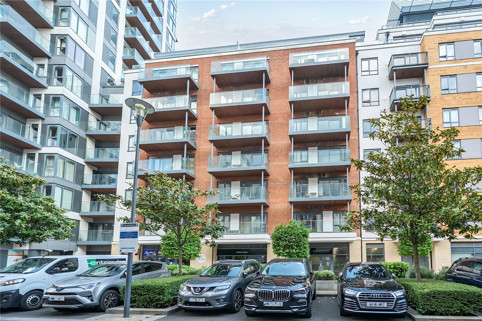 2-bed flat on Flat 2, Carleton House, 20, Boulevard Drive, Colindale, £450,000