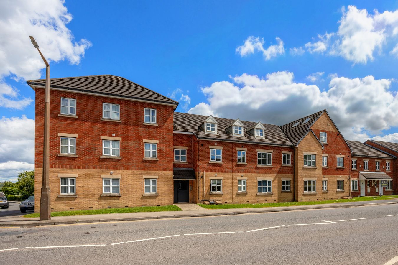 4, Samuel Court, Barnsley photo 3