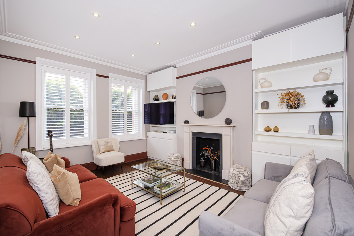 3-bed flat on Flat 128, Biddulph Mansions, Elgin Avenue, London, £950,000
