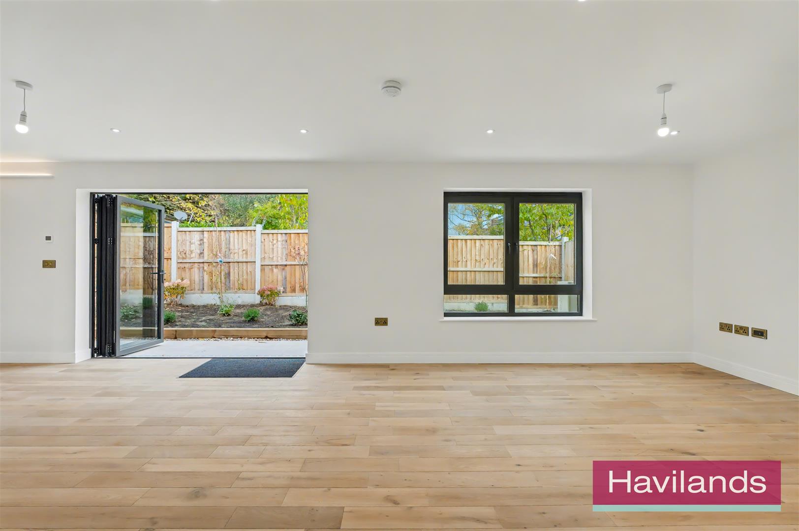 4 bedroom bungalow for sale 0