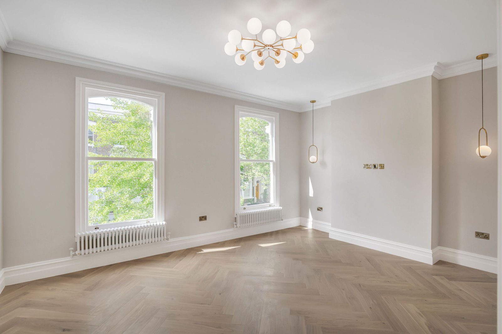 3 bedroom flat for sale 0