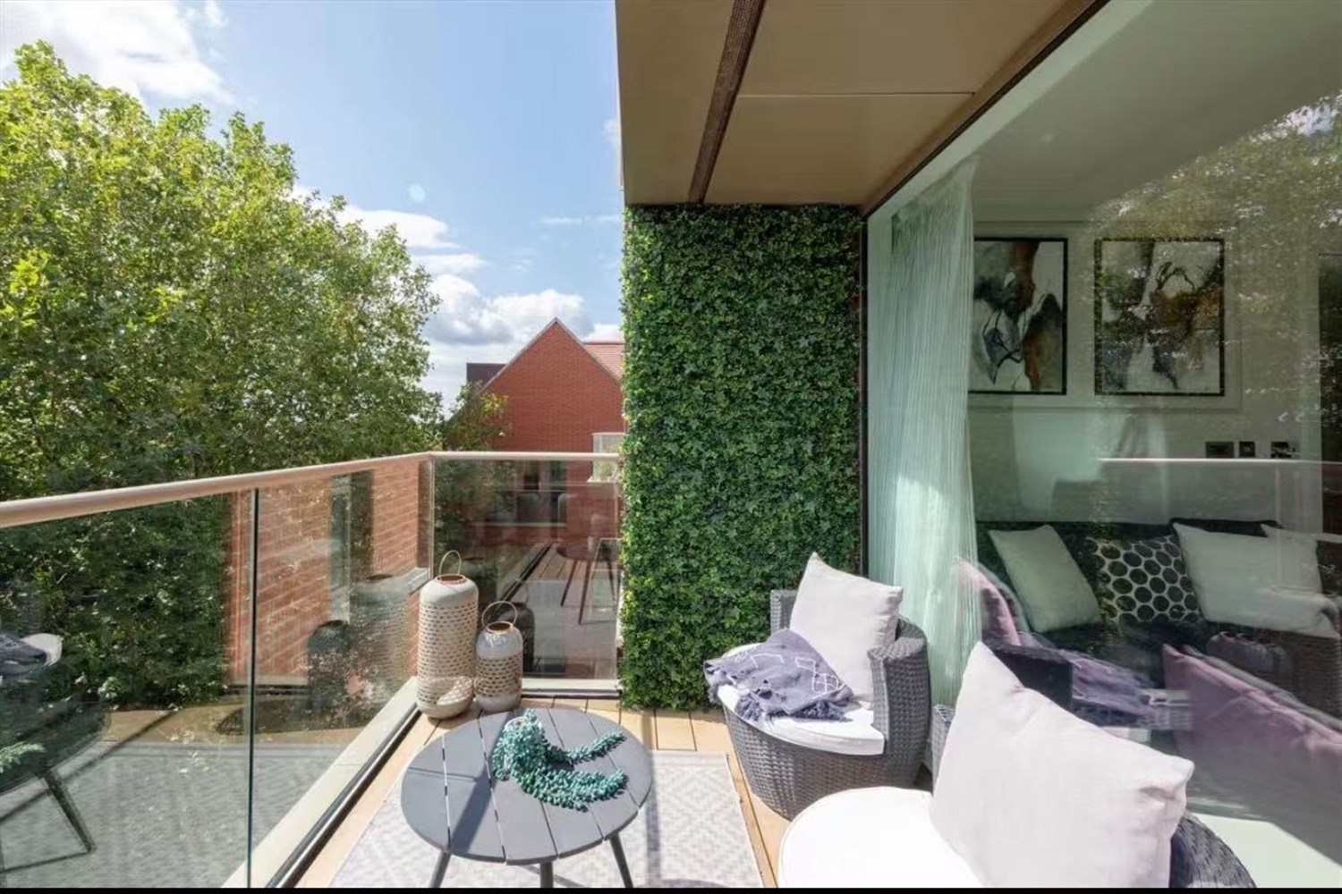 12, Rosalind Franklin House 8E, Kidderpore Avenue, London photo 4