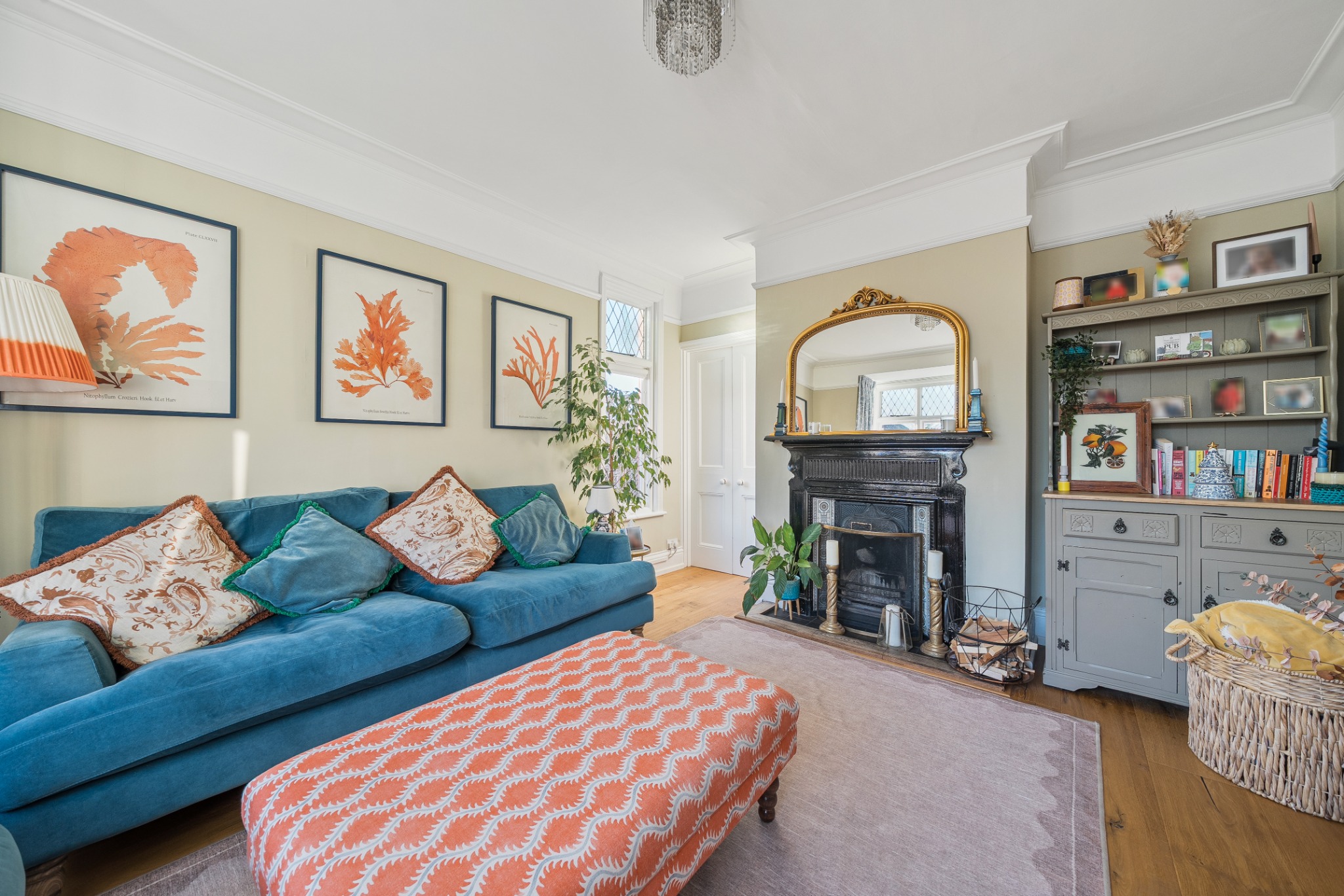 5 bedroom semi-detached house for sale 0