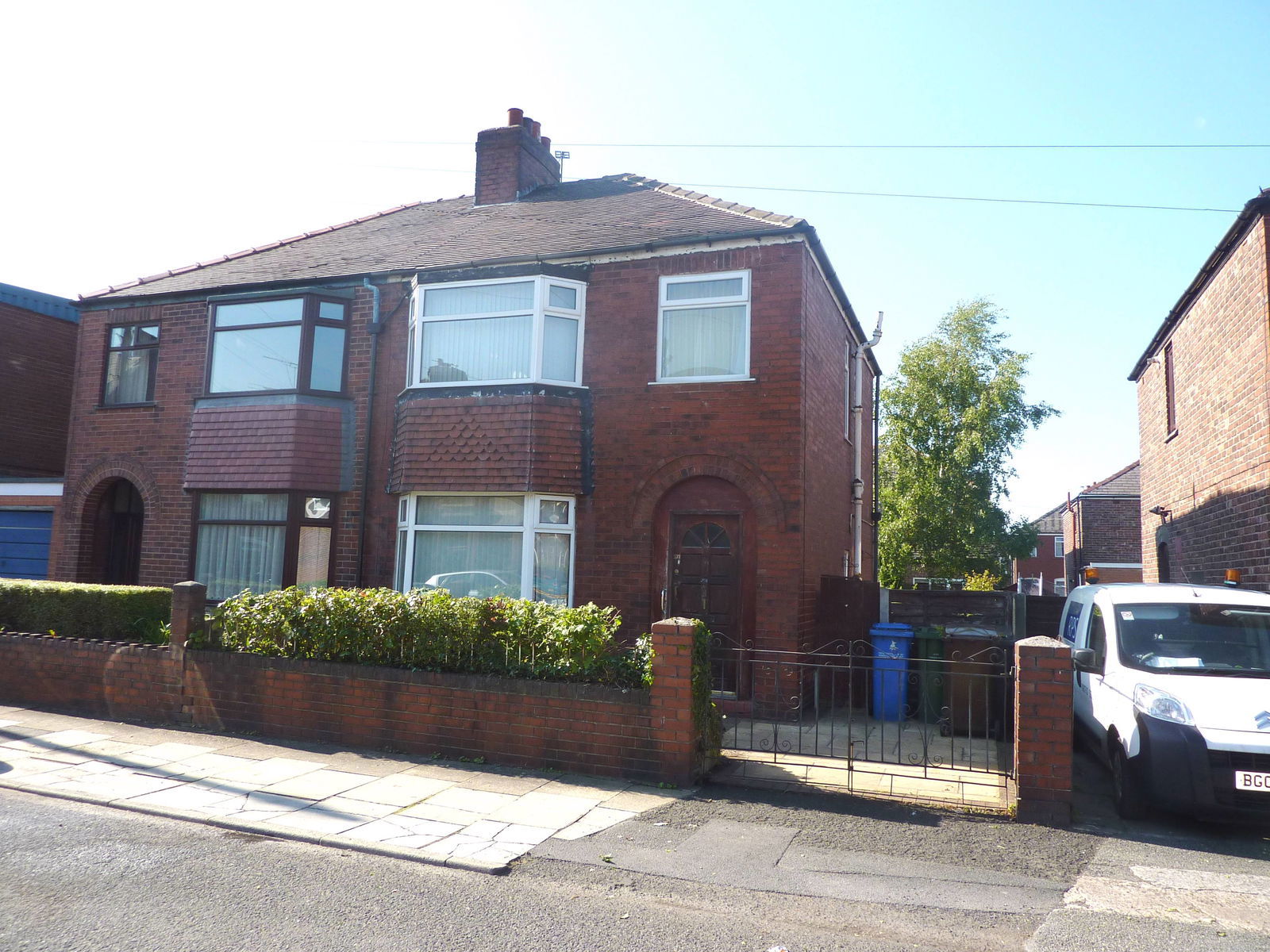 13, Frederick Street, Denton photo 3