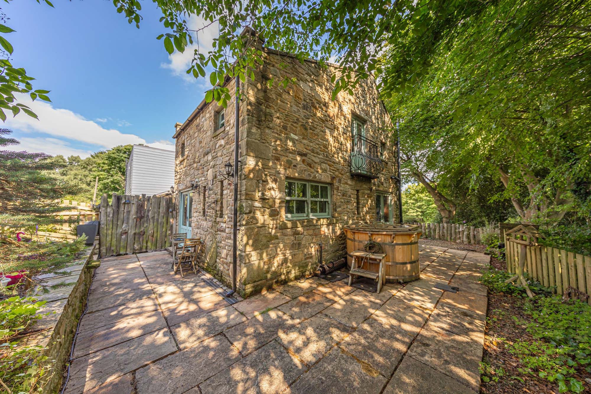 5 bedroom barn conversion for sale 0