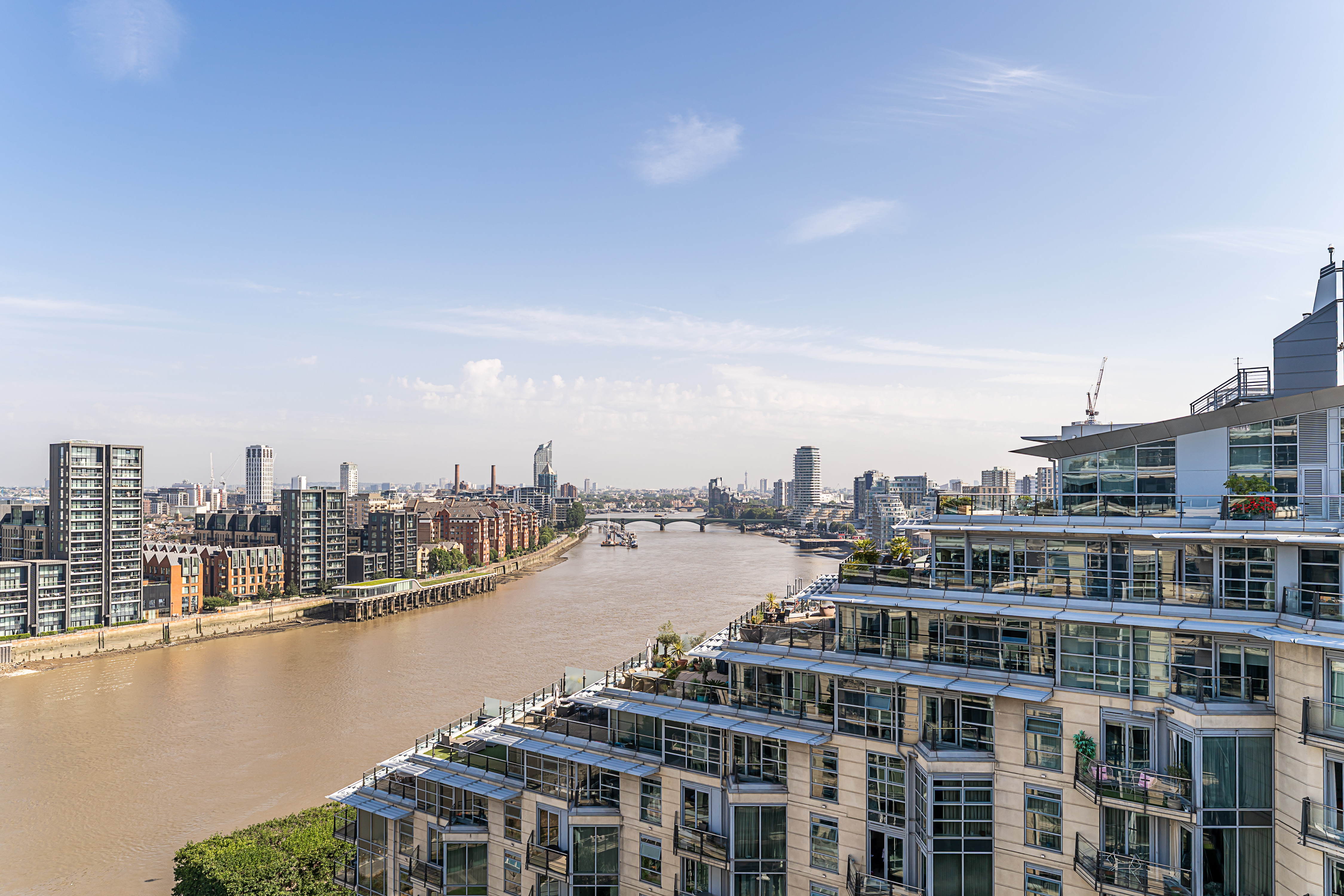 3 bedroom flat for sale 0