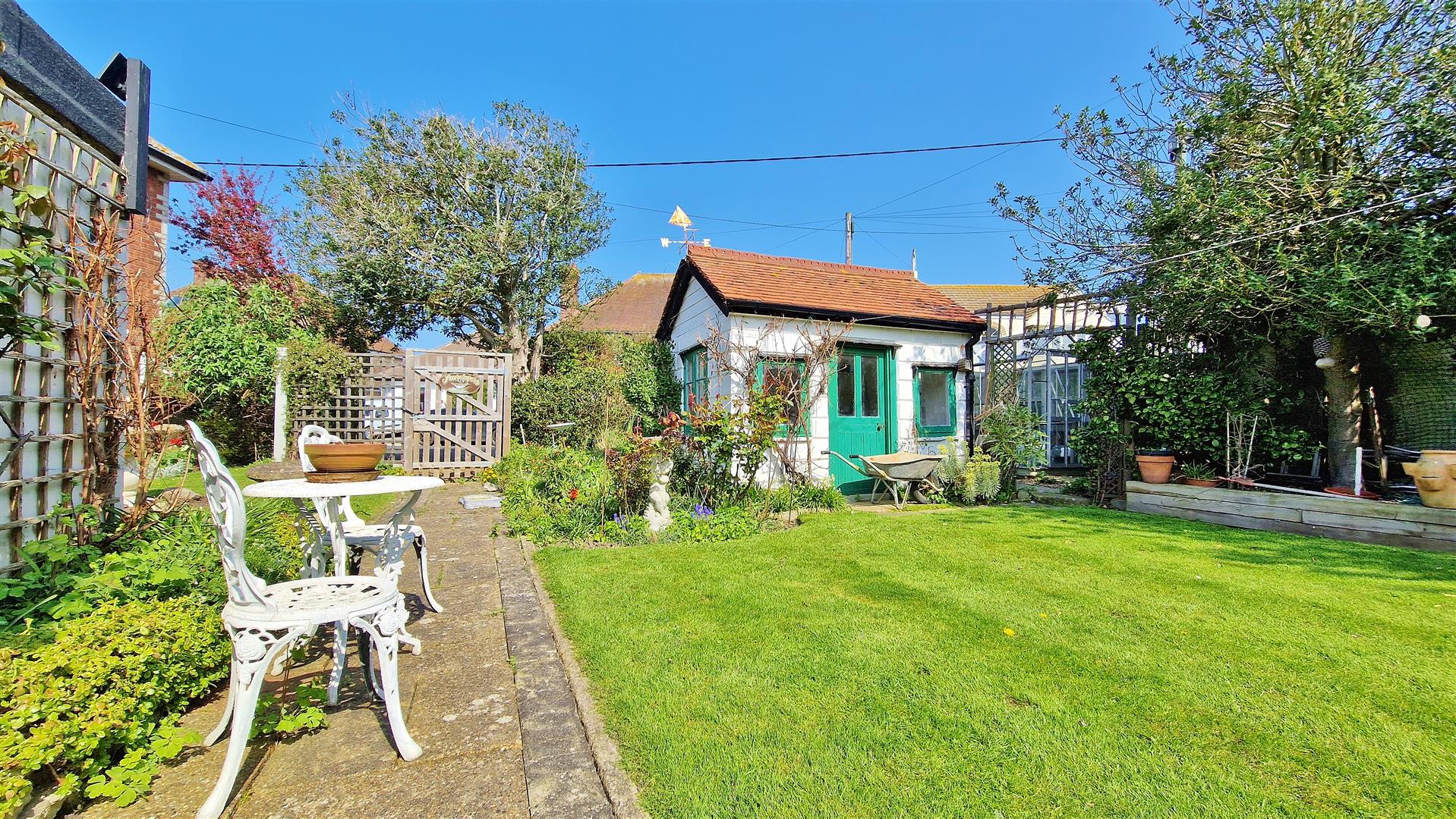 Photos of Green Lane, Walton On The Naze CO14 64658617 PrimeLocation