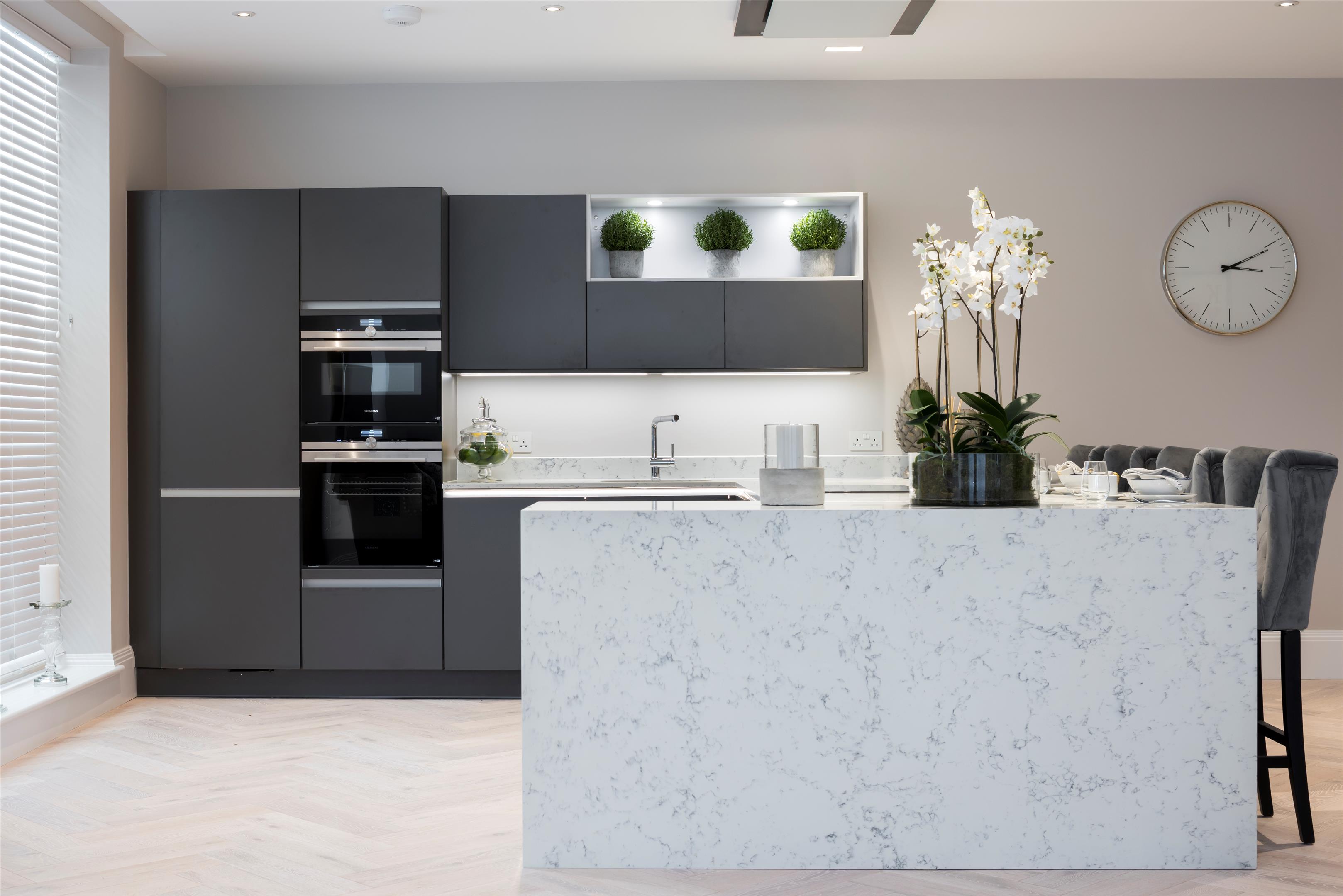 2 bedroom new flat for sale 0