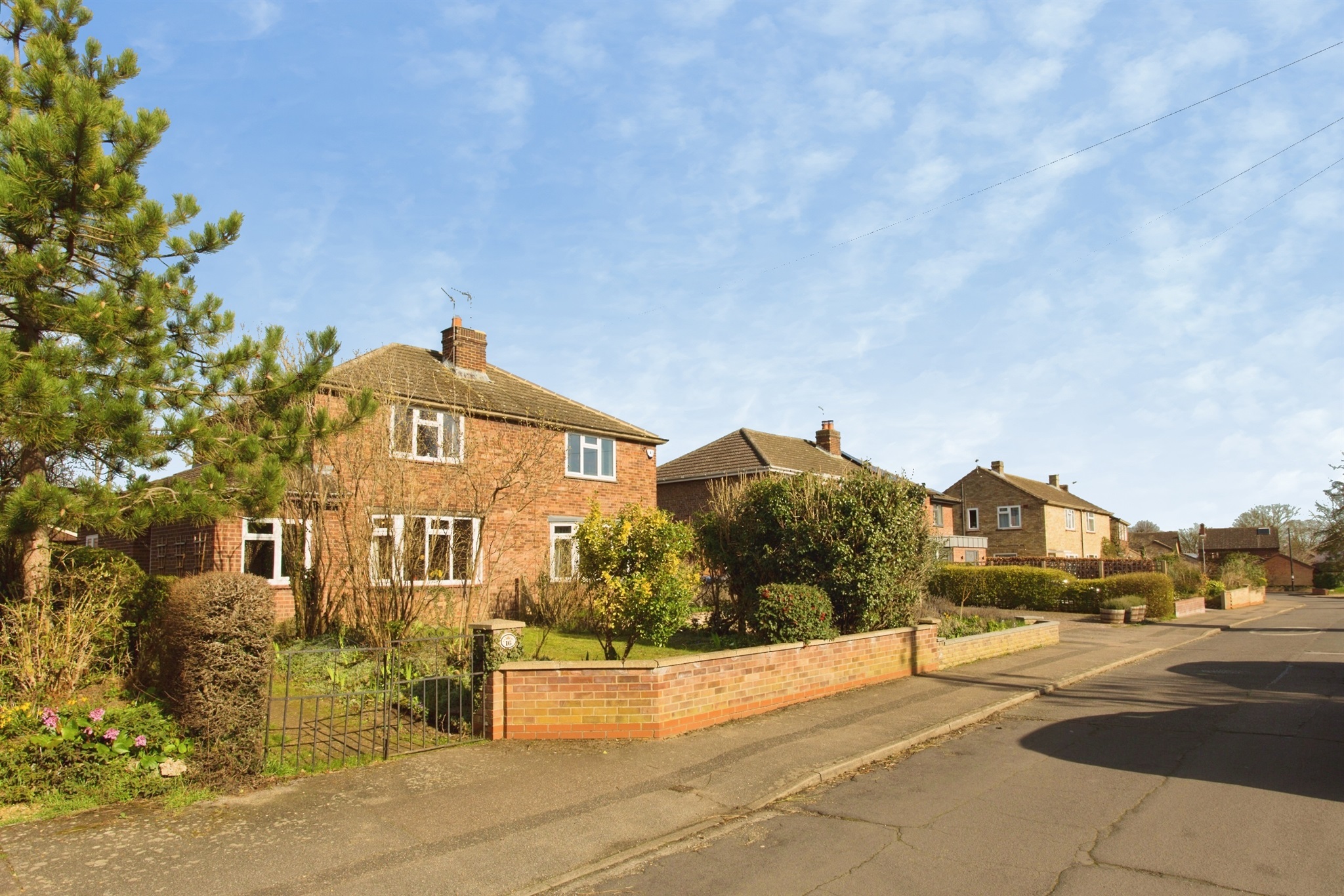 3-bed house on 16, Priams Way, Cambridge, £400,000