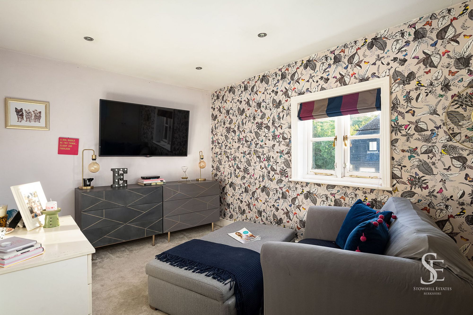 Photos of Buck Farm House, Howe Lane, Binfield RG42 65945383