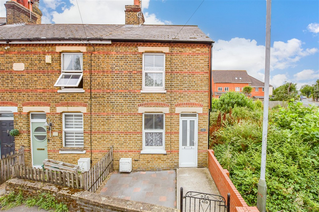 New Hythe Lane Larkfield, Aylesford photo 3