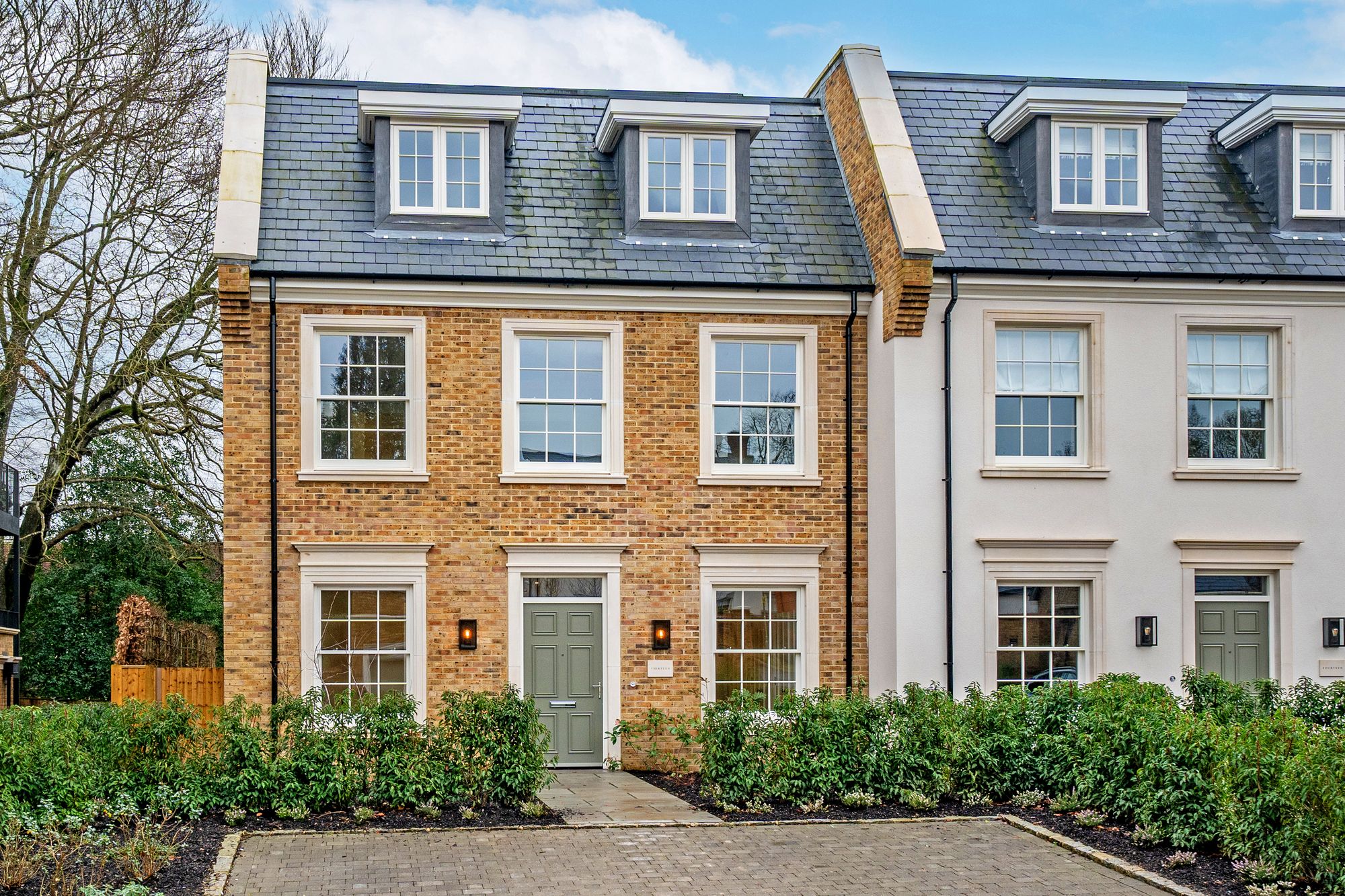 6 bedroom end terrace house for sale in London
