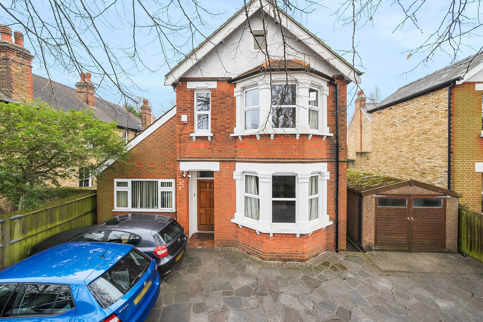 5 bedroom detached house for sale 0