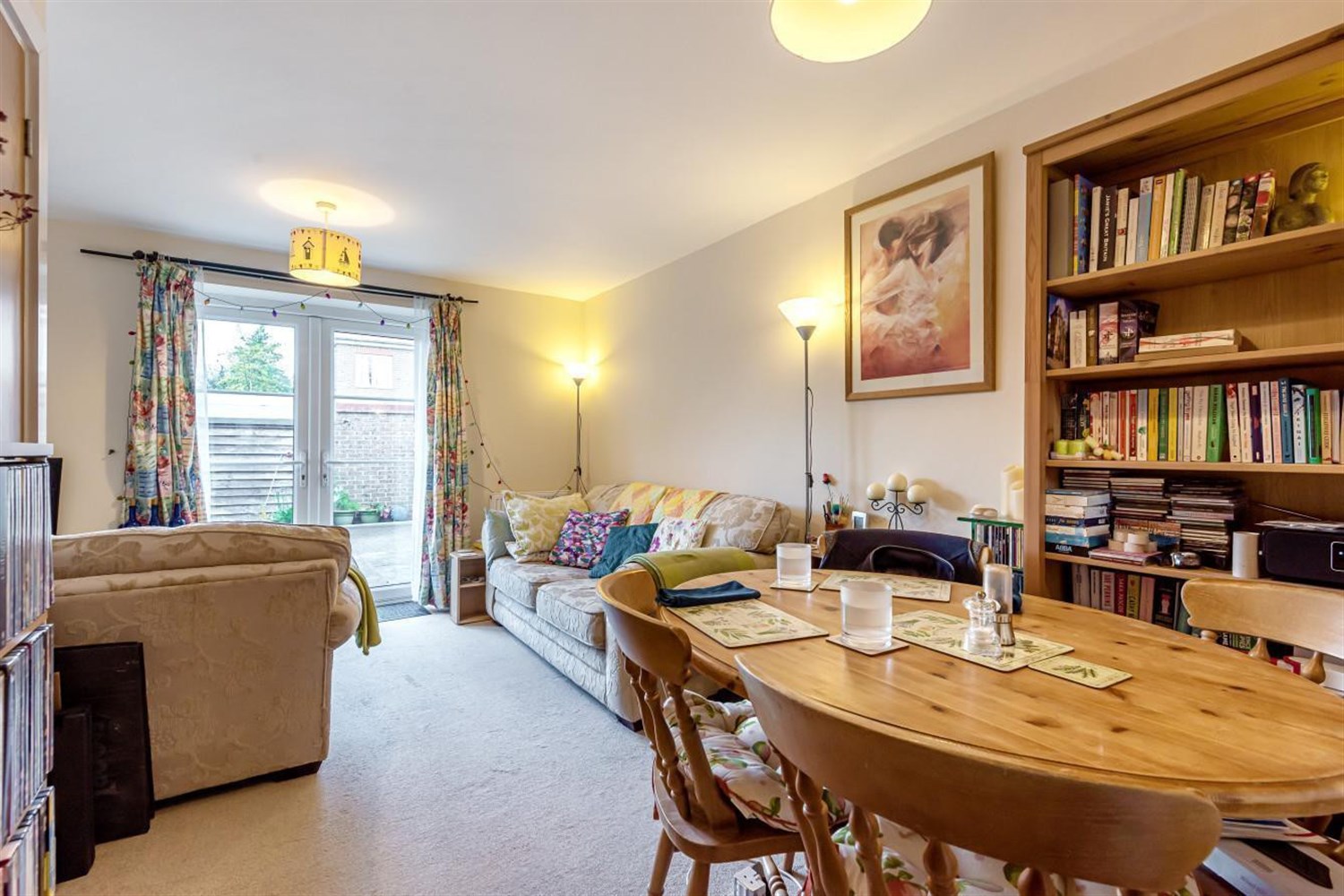 3, Pecketts Gate, Chichester photo 4