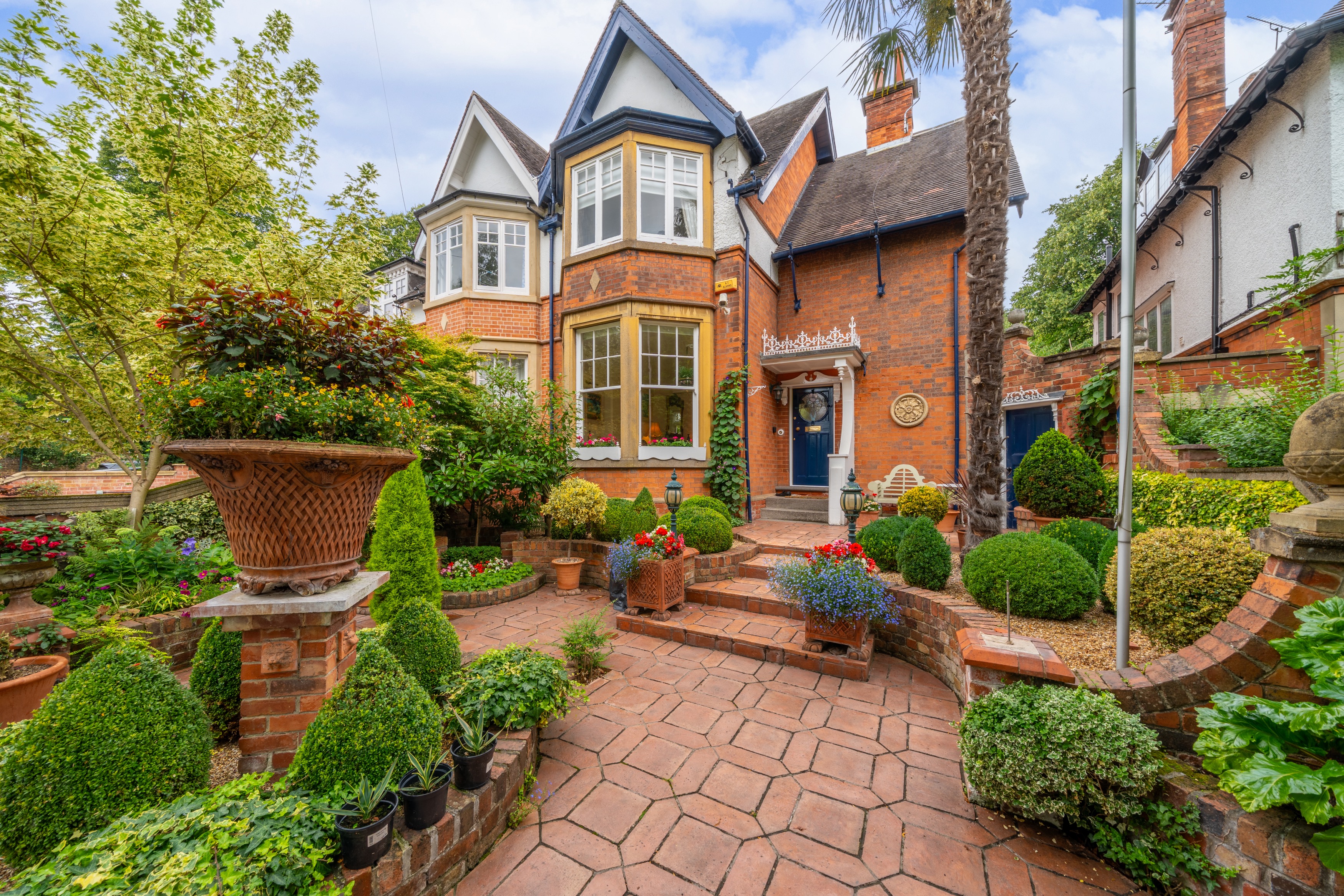 3-bed other on 5, Mapperley Hall Drive, Nottingham, £499,950