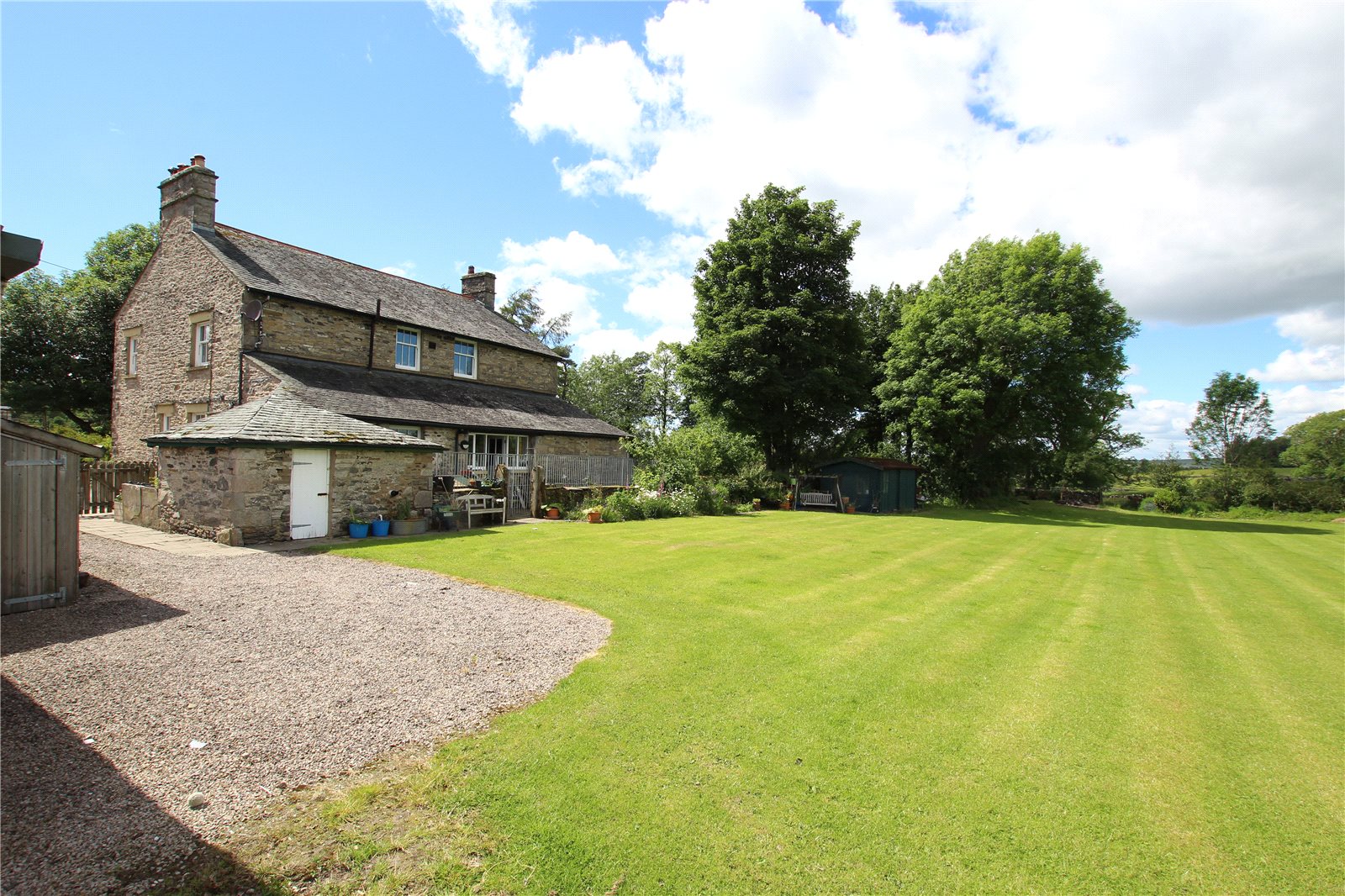 Photos of The Green & Barn Cottages, Ravenstonedale, Kirkby Stephen ...