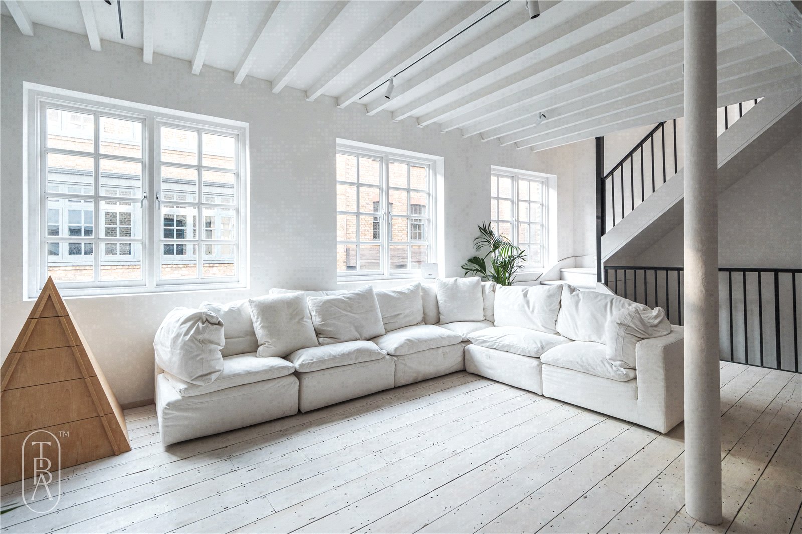 2 bedroom terraced house for sale 0