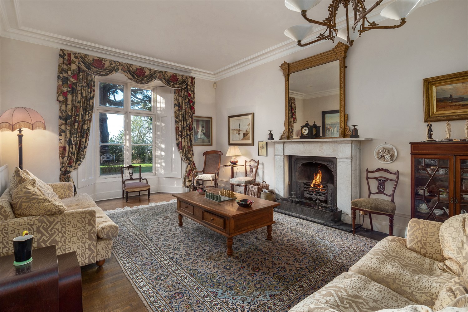 5 bedroom detached house for sale 0