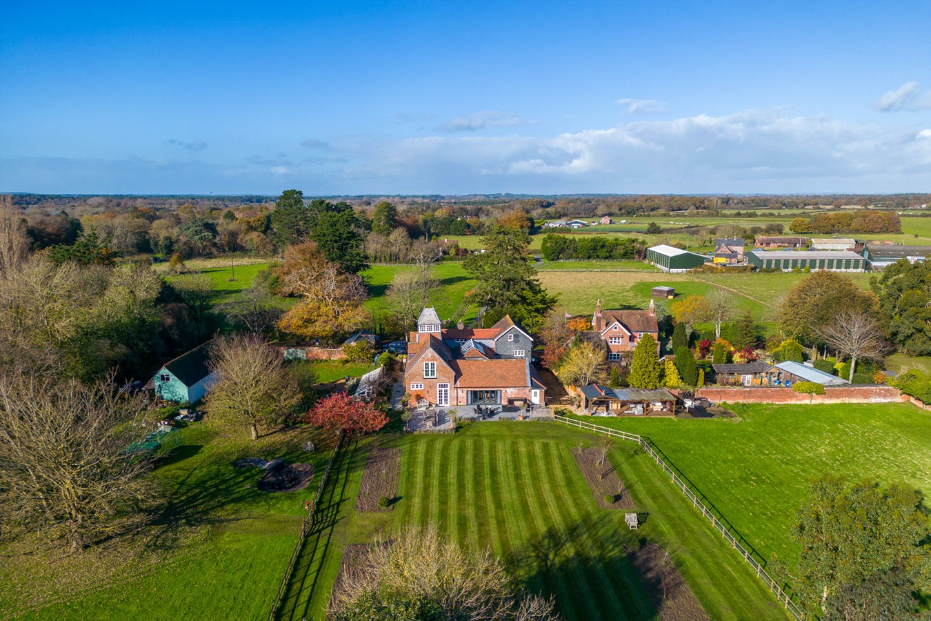 4 bedroom property for sale 0