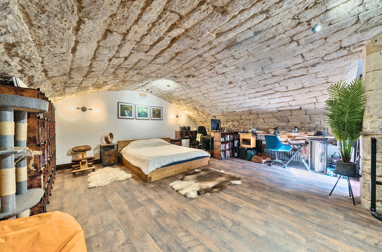 Flat 2, Royal Court, 56, Bugle Street, Hampshire photo 4