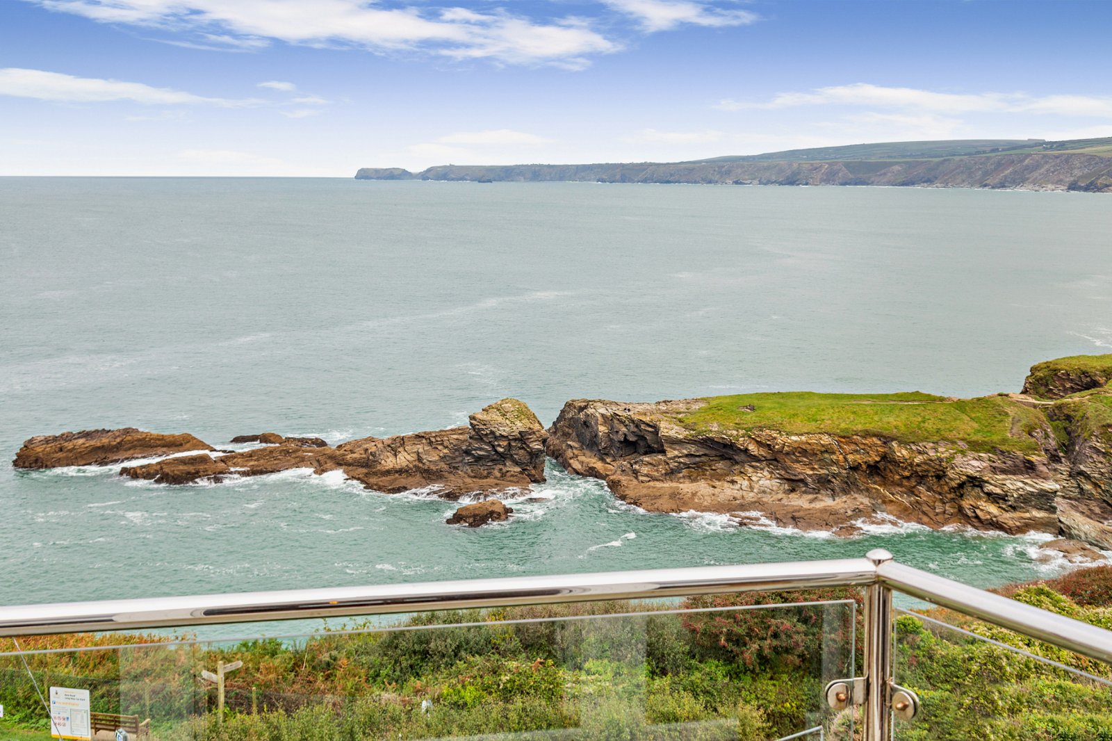 14 bedroom semi-detached house for sale 0