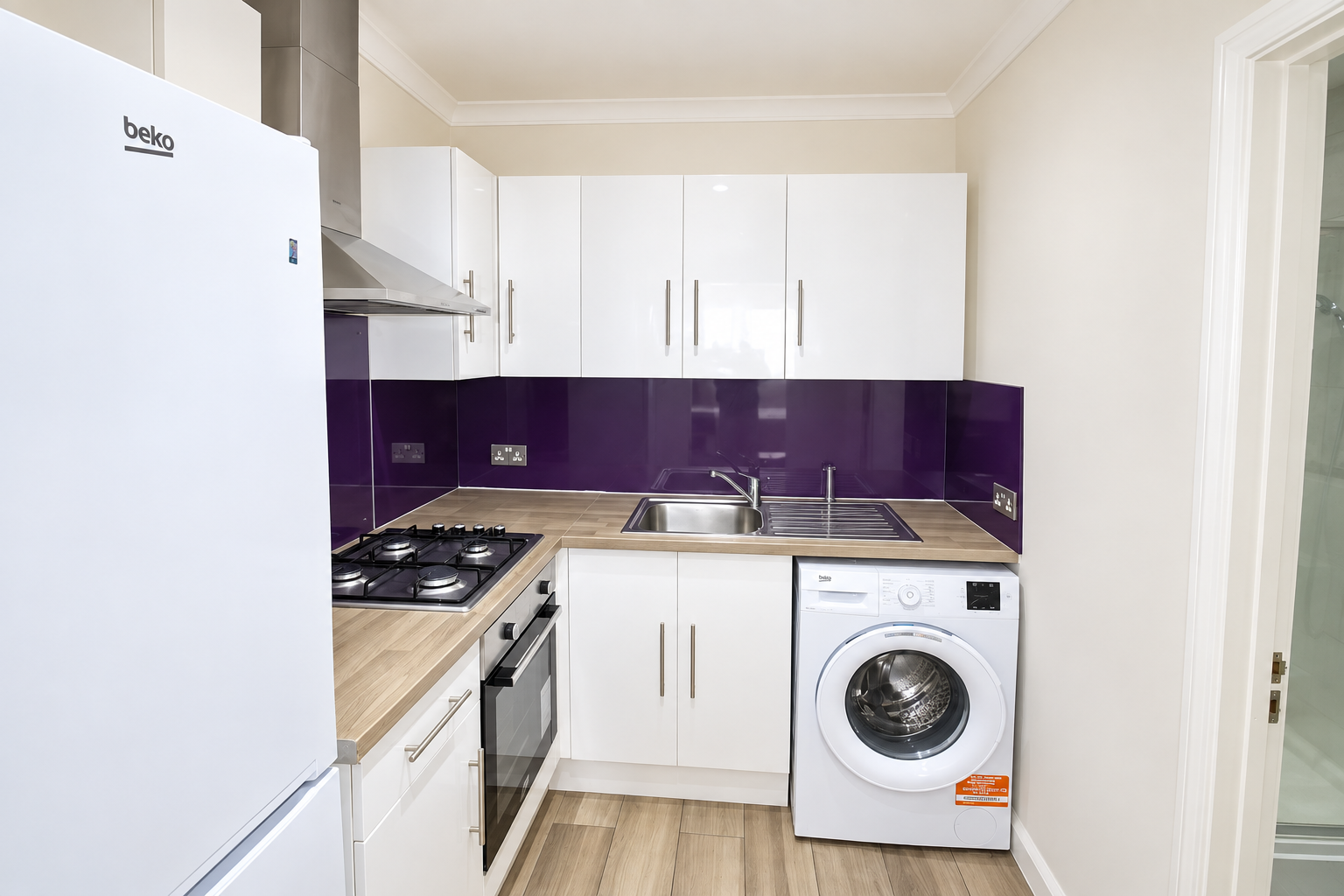 95, High Street, Slough photo 5