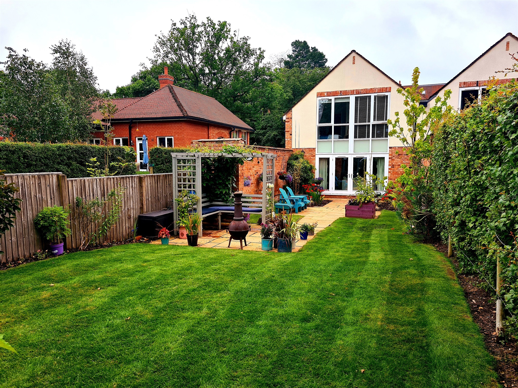 Photos of Kingswood Park, Kingswood, Frodsham WA6 - 54433816 ...