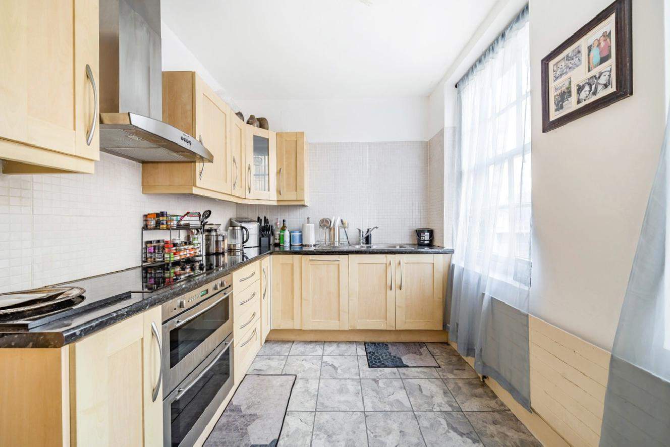 Photos of Wilmington Square, London WC1X 66483249 PrimeLocation