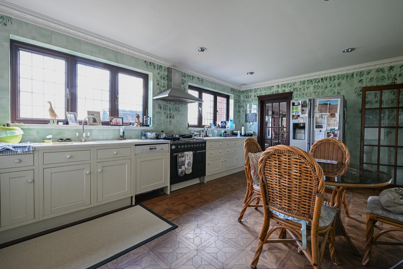 7 bedroom detached house for sale 0