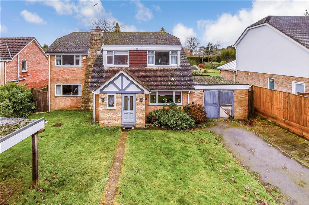 Sandown Grove, Tunbridge Wells photo 2