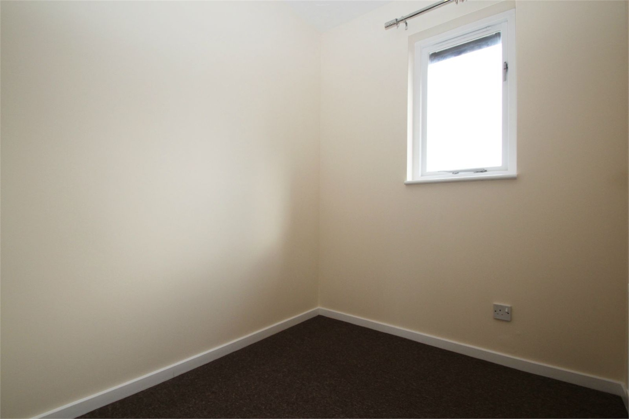 2 Bedrooms Terraced house to rent in Lowdell Close, West Drayton, Greater London UB7