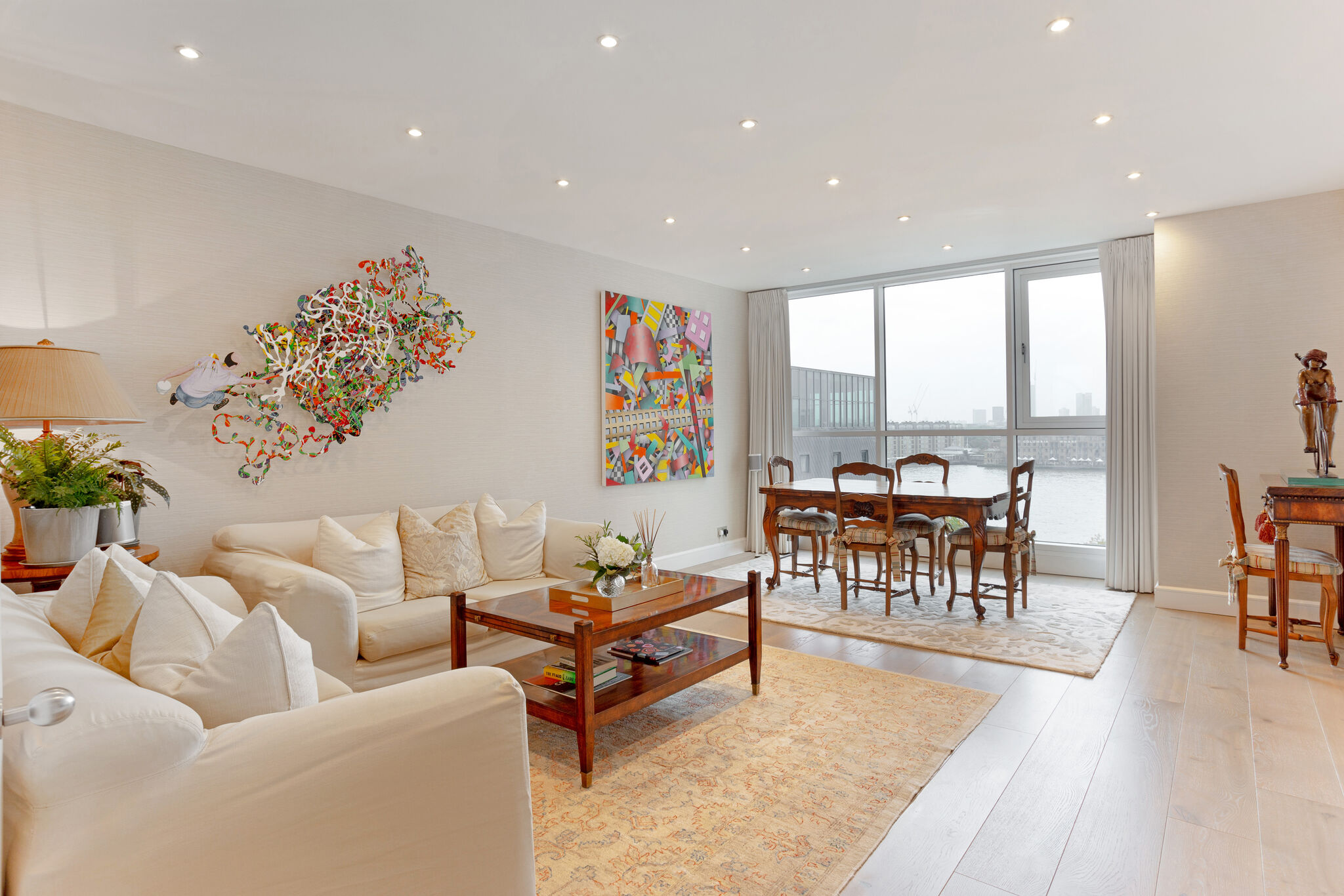 3 bedroom flat for sale 0