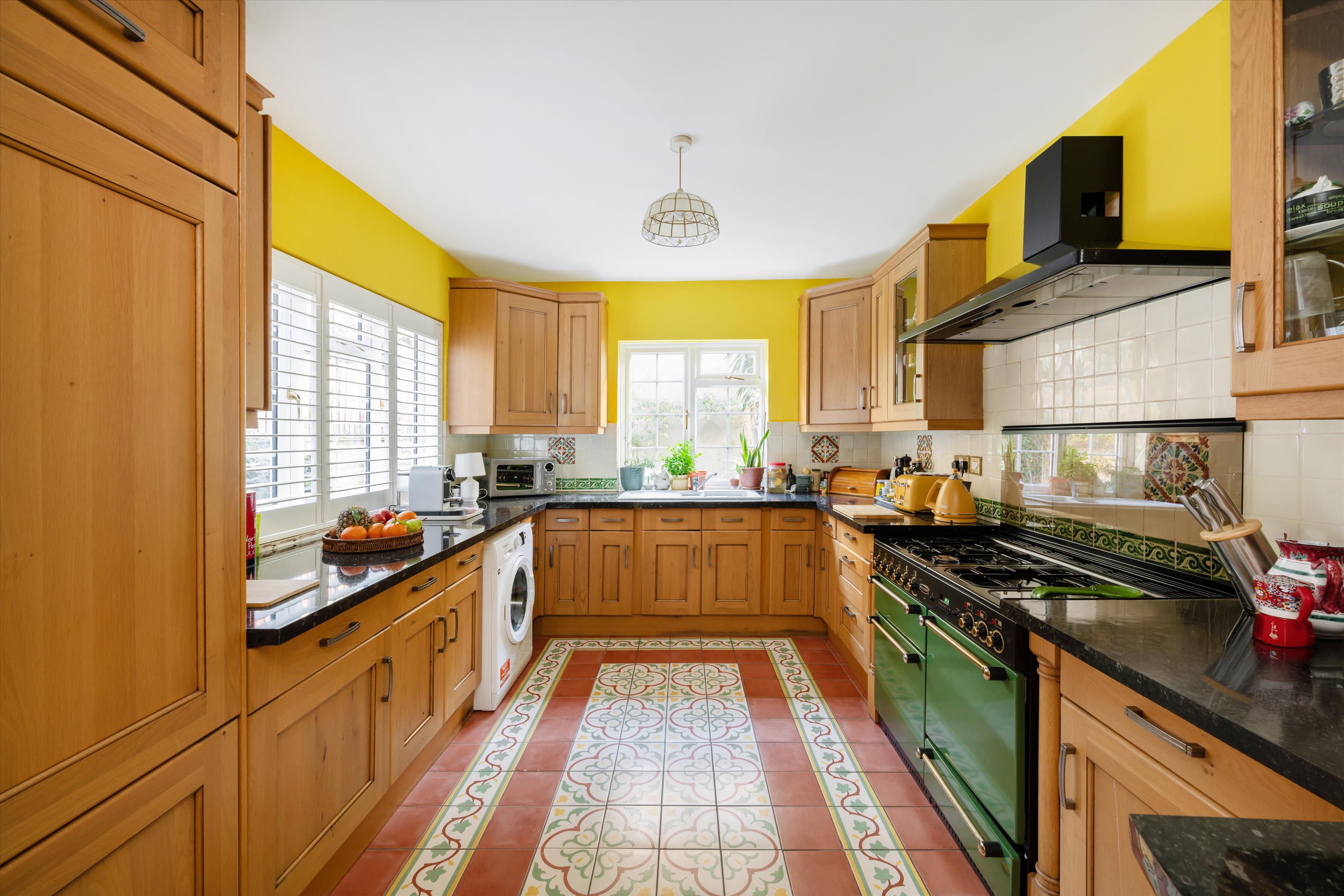 4 bedroom terraced house for sale 0