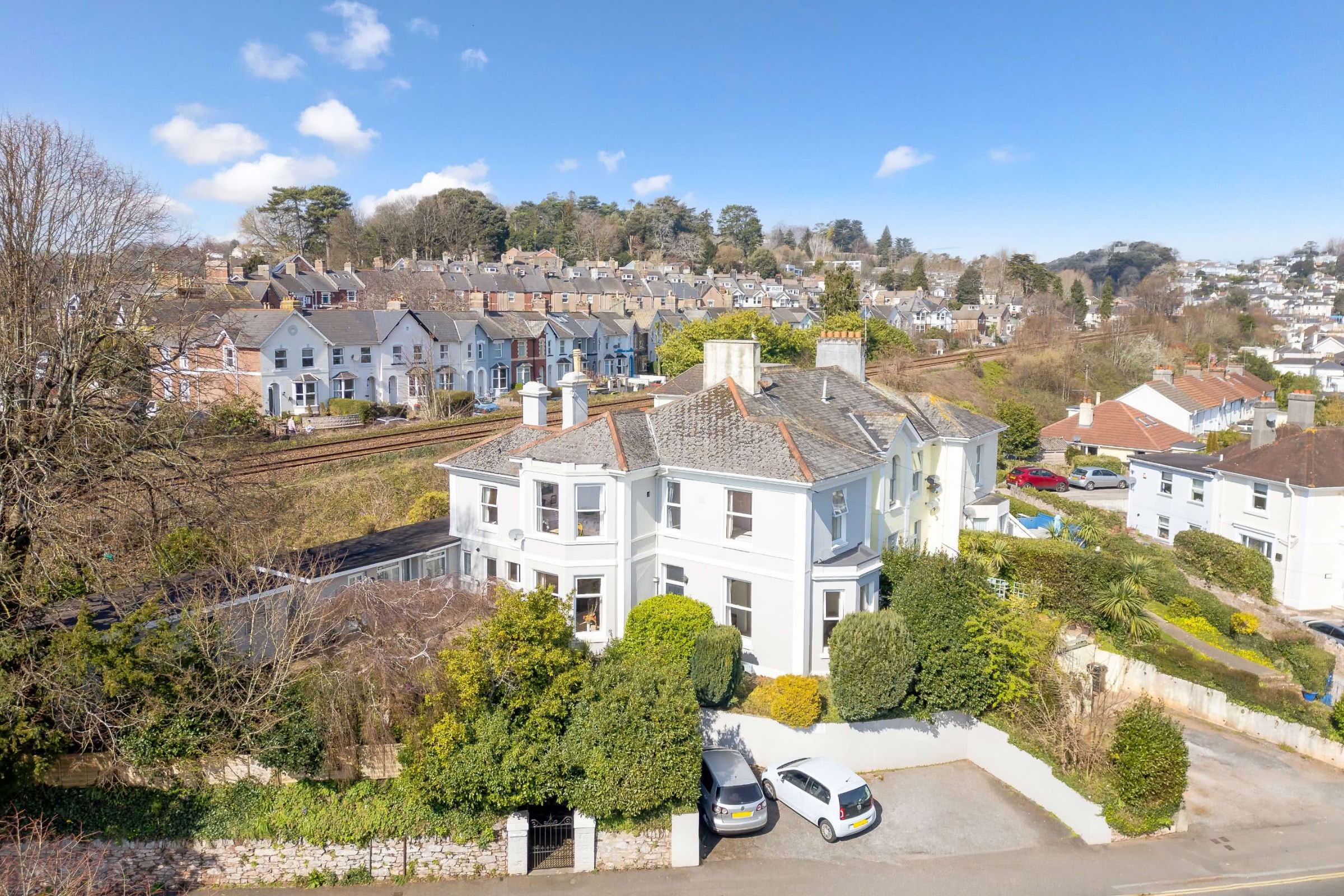 5-bed semi-detached on Mill Bridge House, Torquay, £475,000