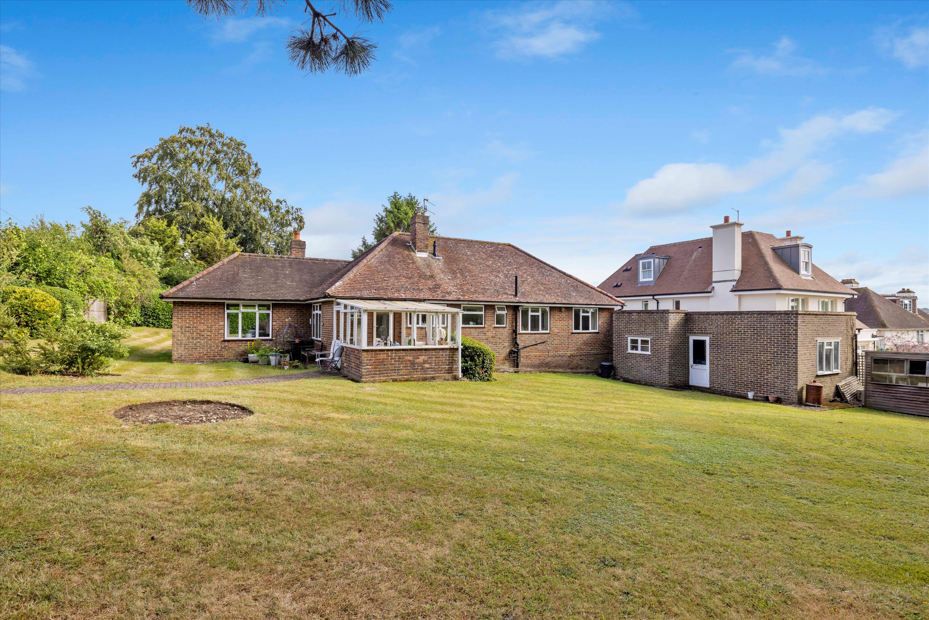 3 bedroom bungalow for sale The Luxury Marketplace