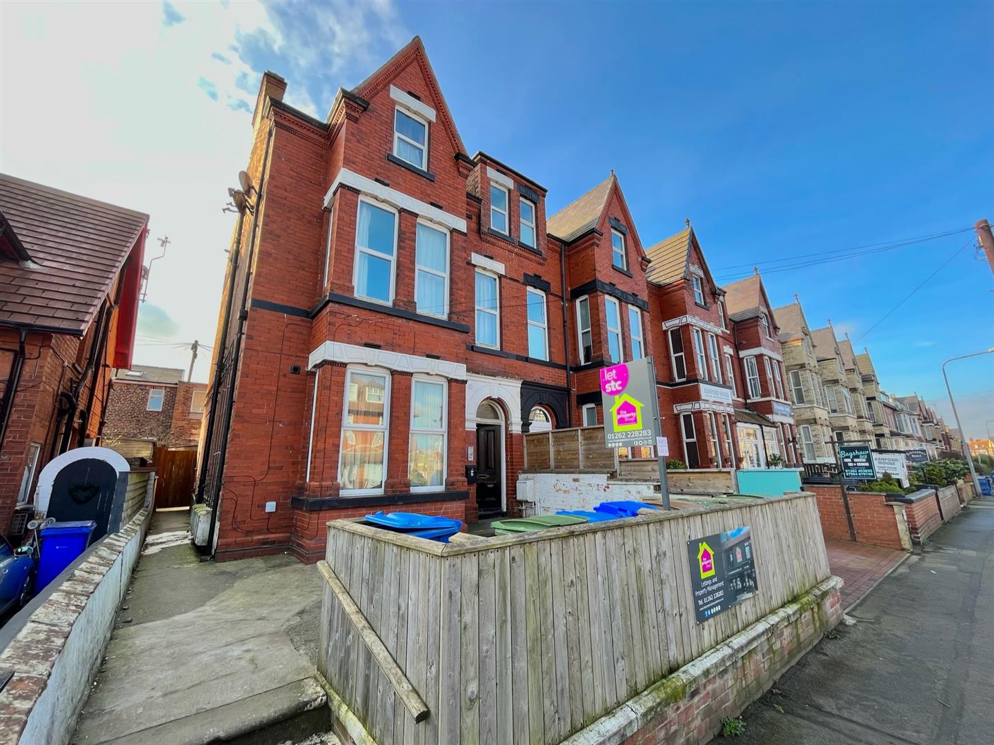 Flat 1, 98, Trinity Road, Bridlington photo 3