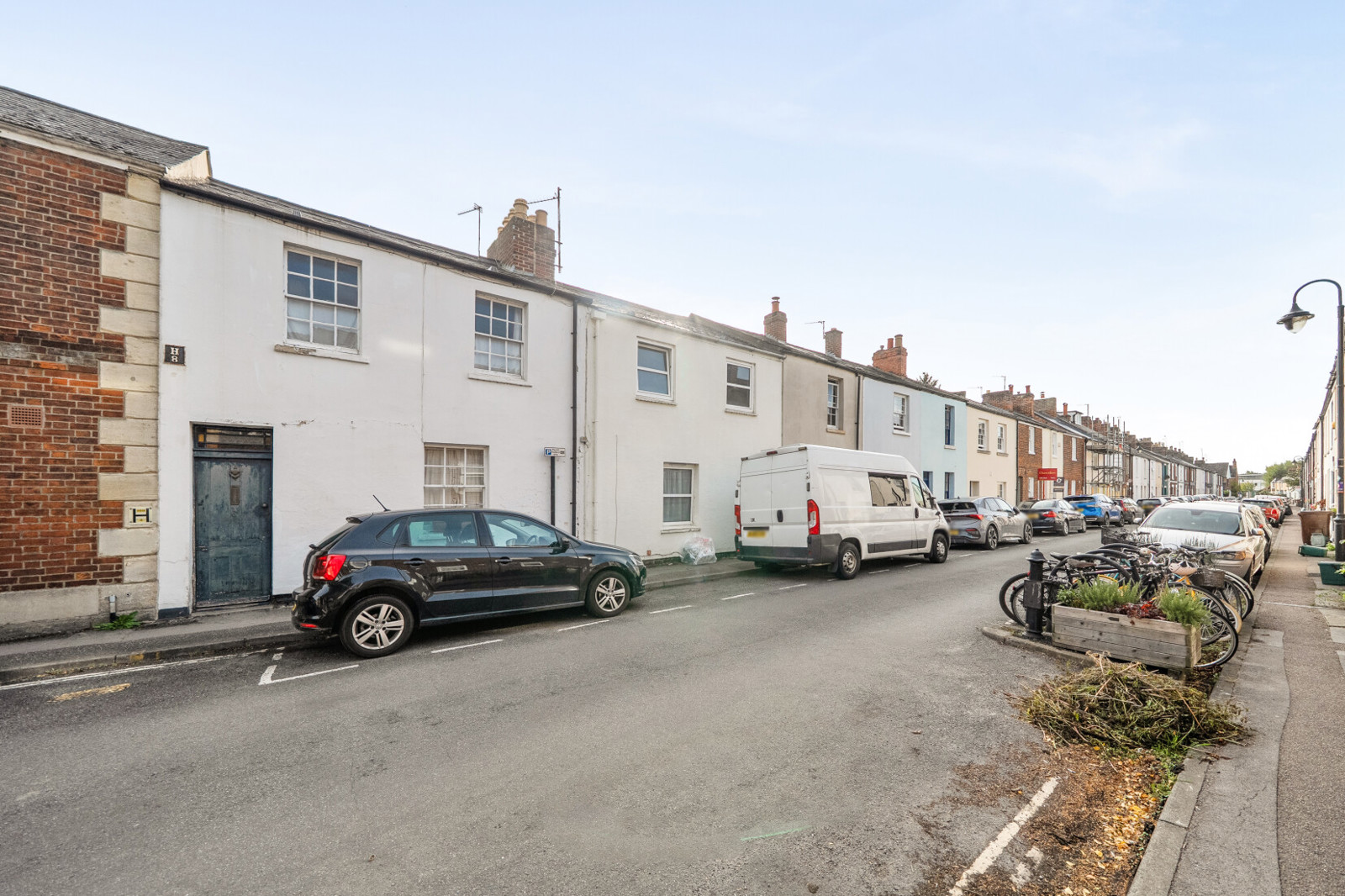 4 bed terraced house for sale
