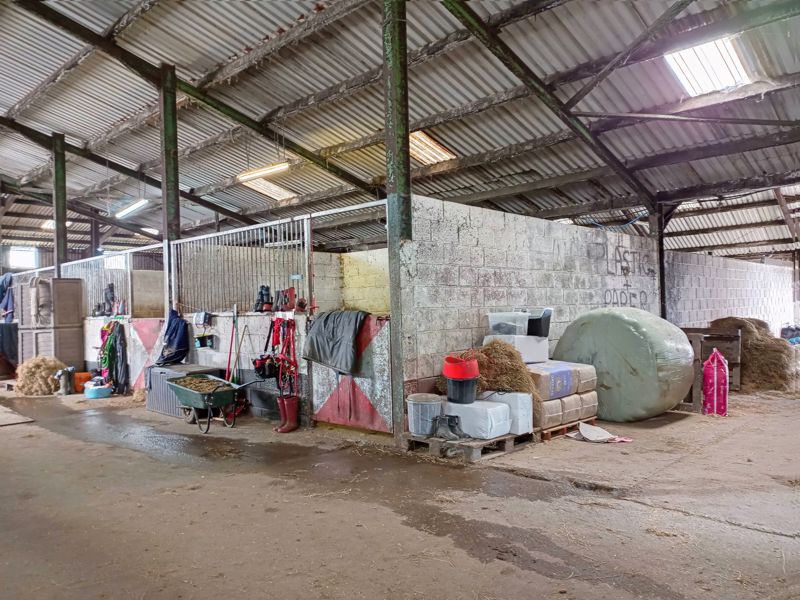 Photos of Llanedi, Pontarddulais, Swansea SA4 61853577 PrimeLocation