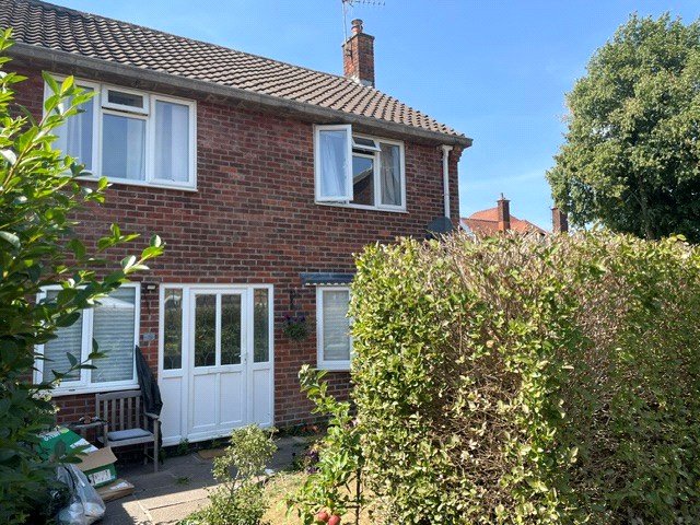 8, Longlands Close, Nottingham photo 3