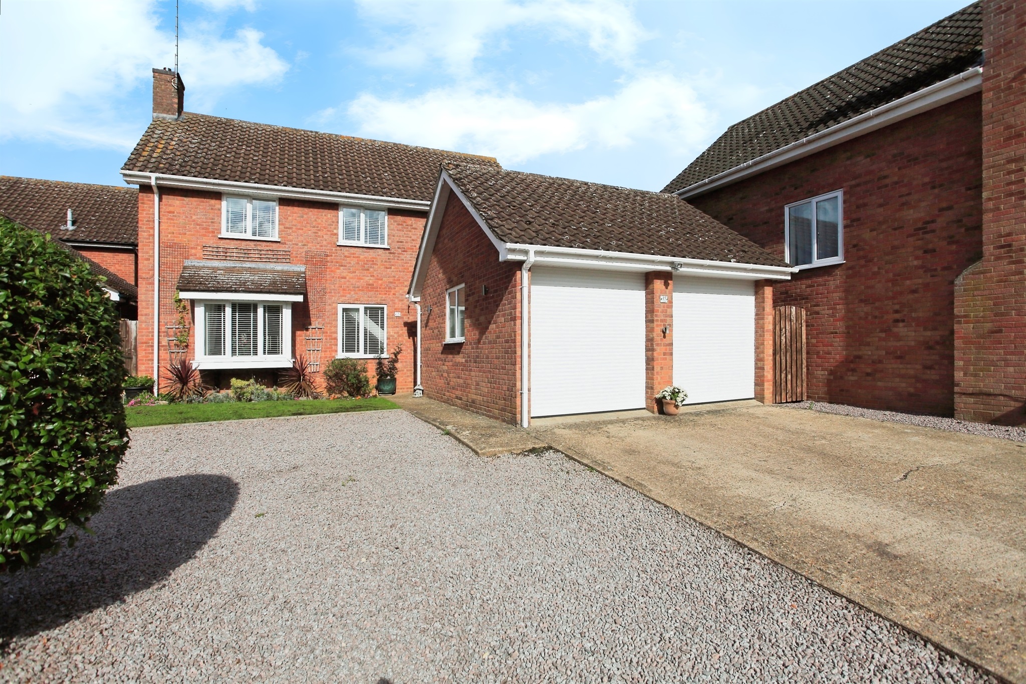 17, Gildale, Peterborough photo 2