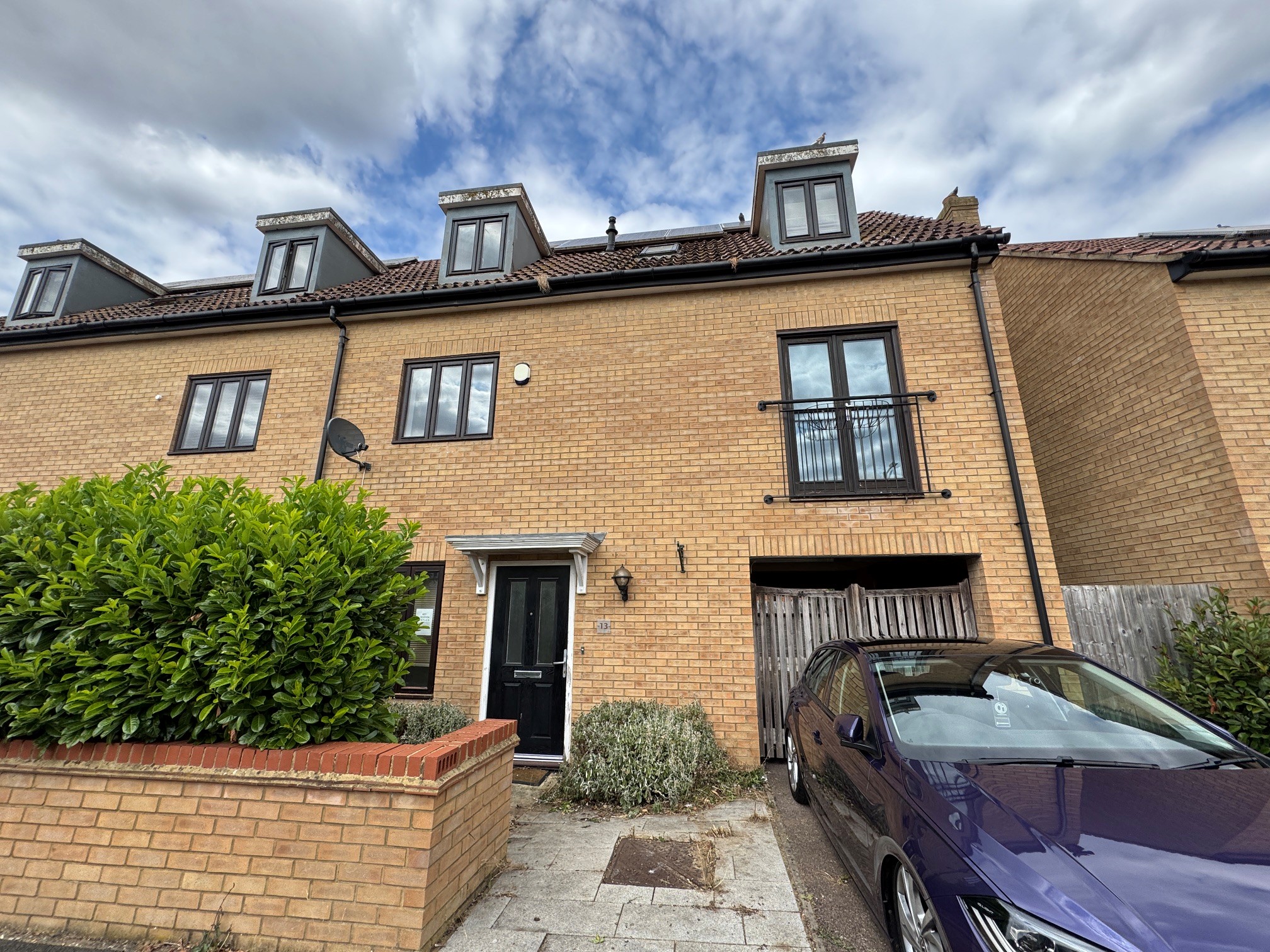 13, Sissinghurst Drive, Milton Keynes photo 2