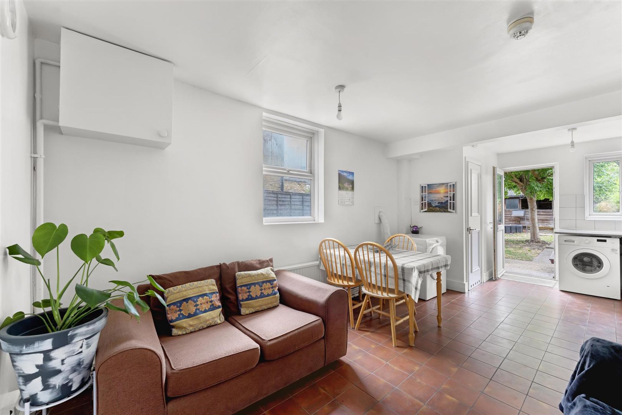 29 Alexandra Road, London photo 4