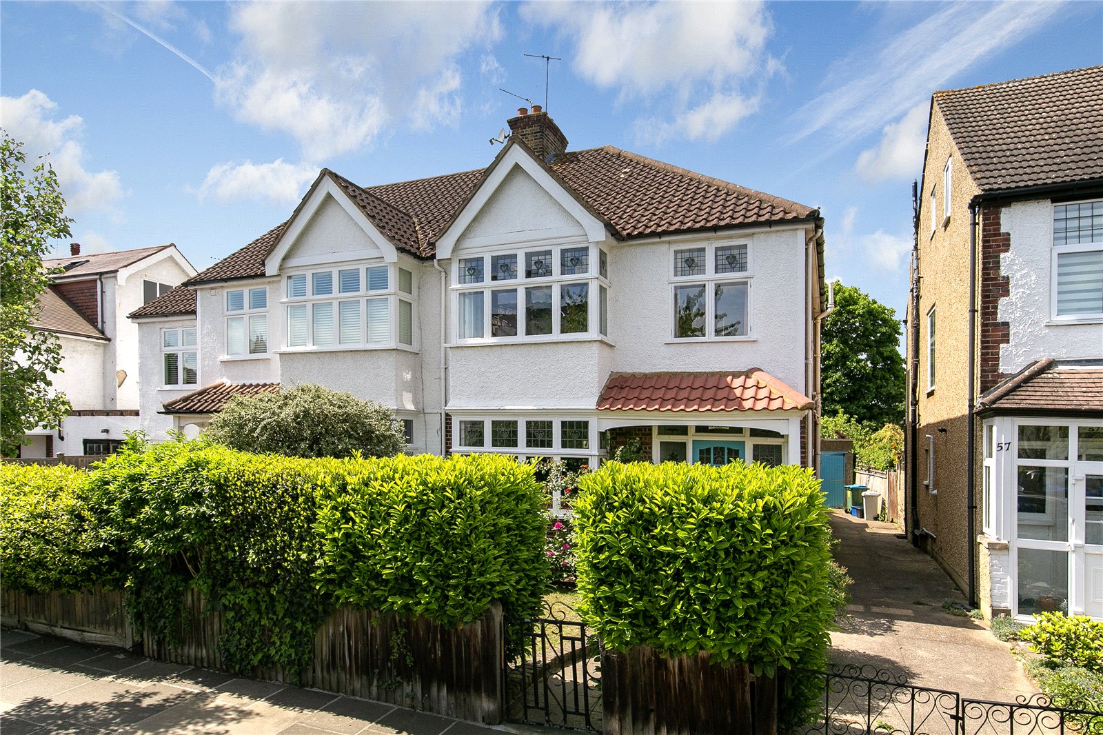 5 bedroom terraced house for sale