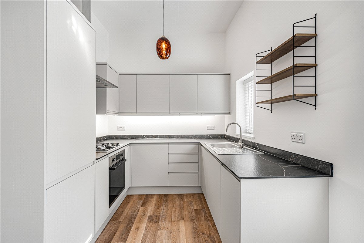 Flat 2, 1A, Howard Street, Oxfordshire photo 4