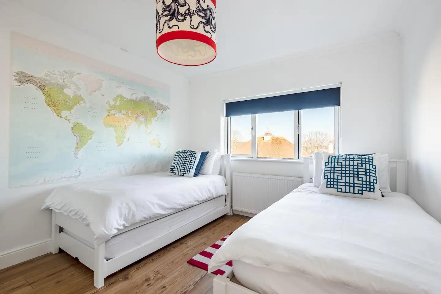 Photos of Grovehill Crescent, Falmouth TR11 66407135 PrimeLocation