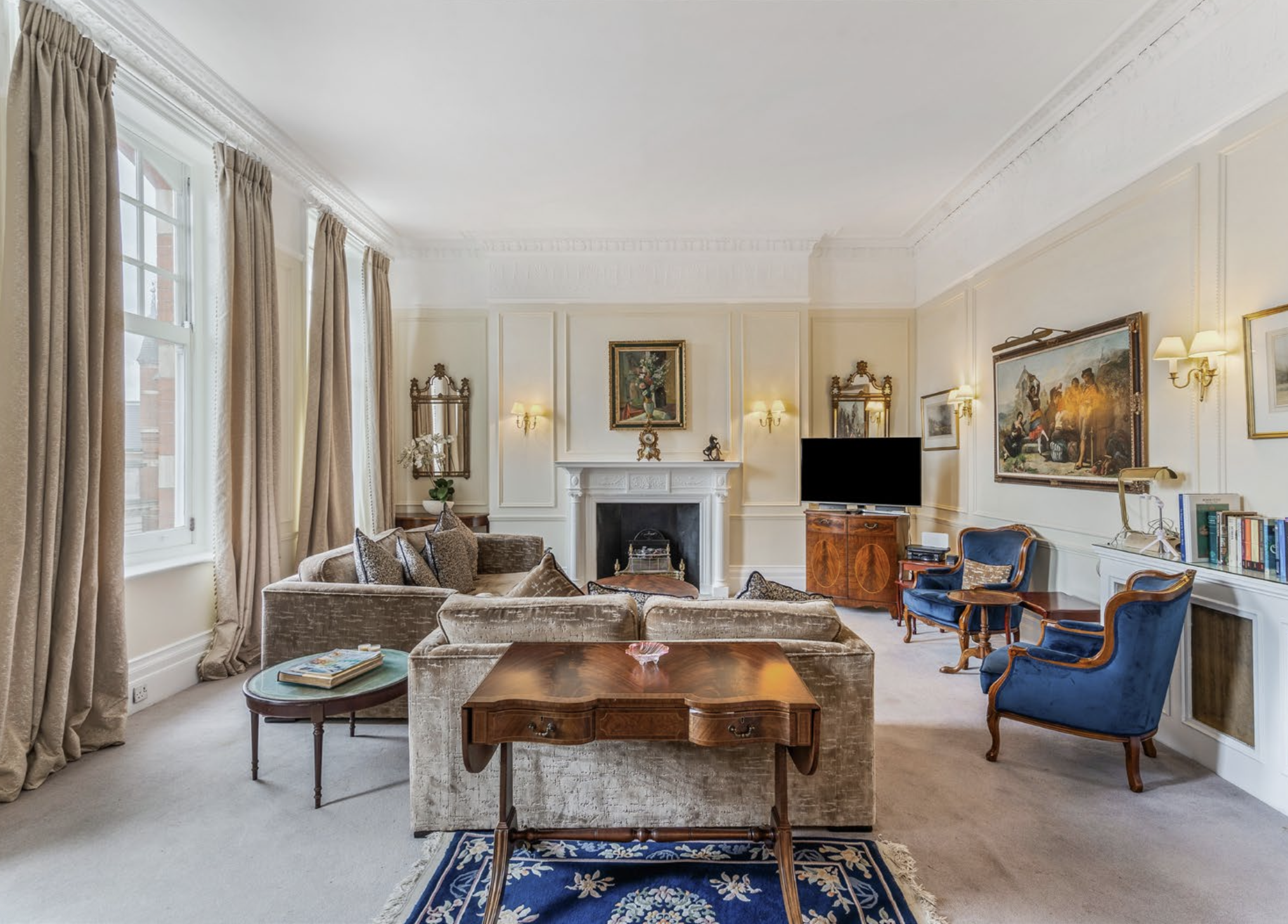 4 bedroom flat for sale 0