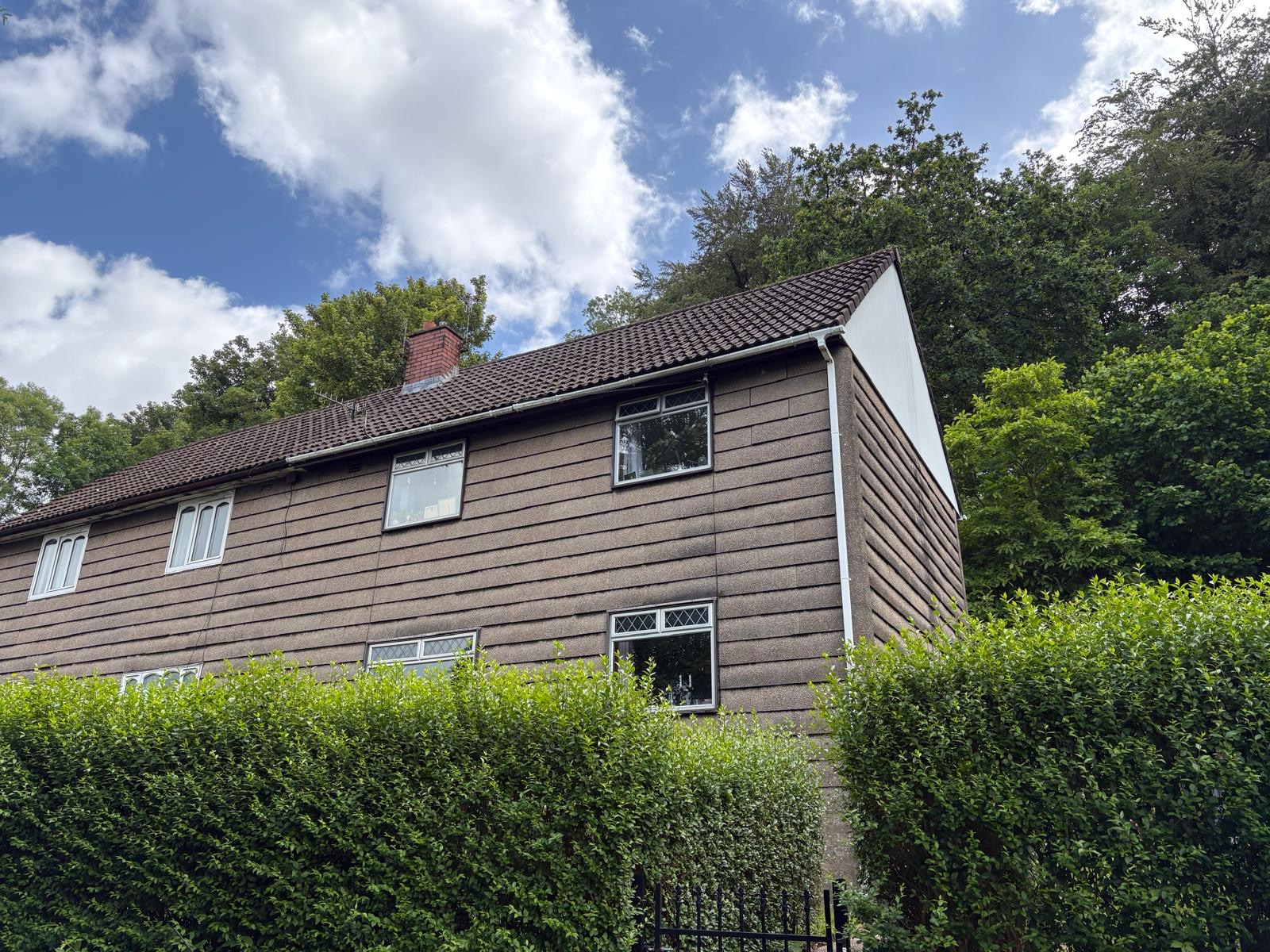 1 Laburnum Terrace, Abercarn, Newport photo 4