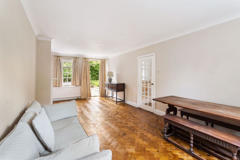 3 bedroom semi-detached house for sale 0