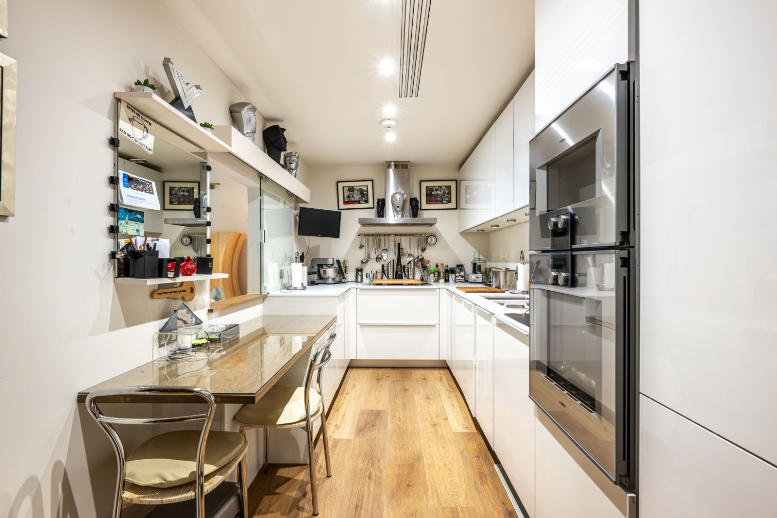 2 bedroom flat for sale 0