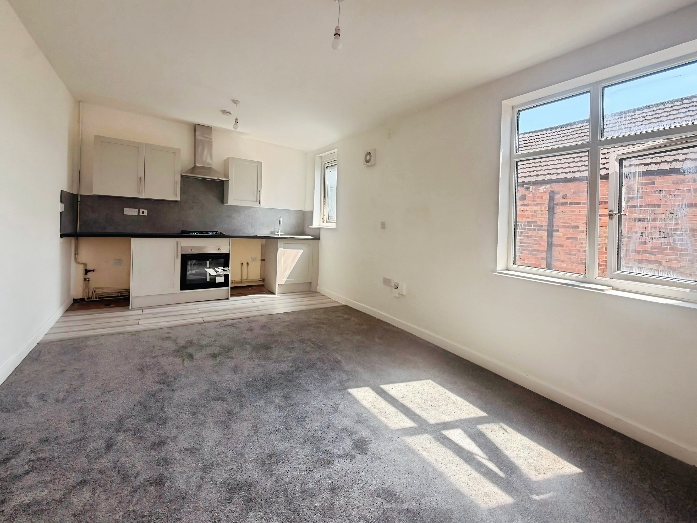 Flat 11, 54 Waverley Street, Derby photo 4